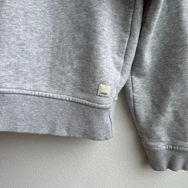 Vuori Restore Half Zip Organic Cotton Fleece Light Gray Size Medium Relaxed Fit - Image 2
