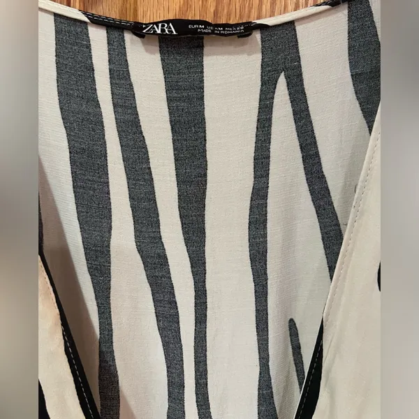 ZARA Zebra Print Satin Wrap Mini Dress w/‎ Tie Ruched Cuffs Black & Ecru Medium - Image 7