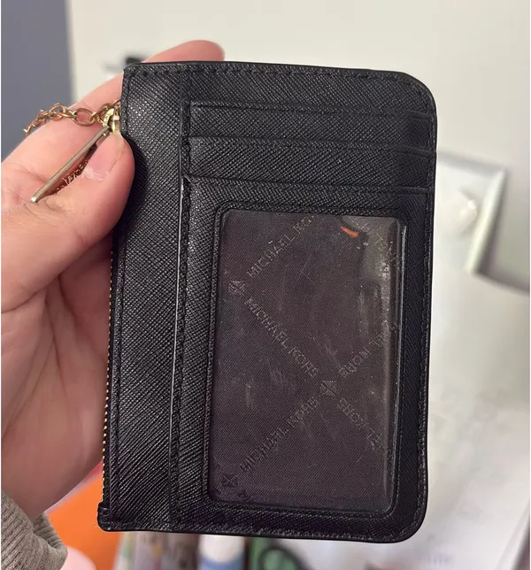 Michael Kors Wallet Wristlet - Image 3