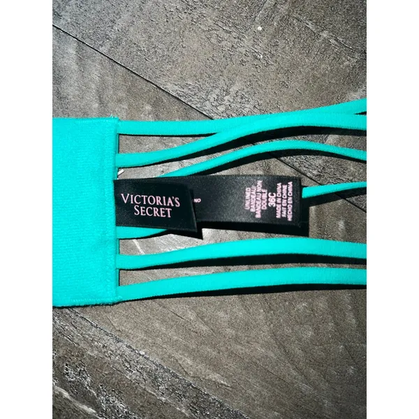 NWOT Teal Green Victoria's Secret unlined Bandeau Yoga Strappy‎ Detail size 36C - Image 3