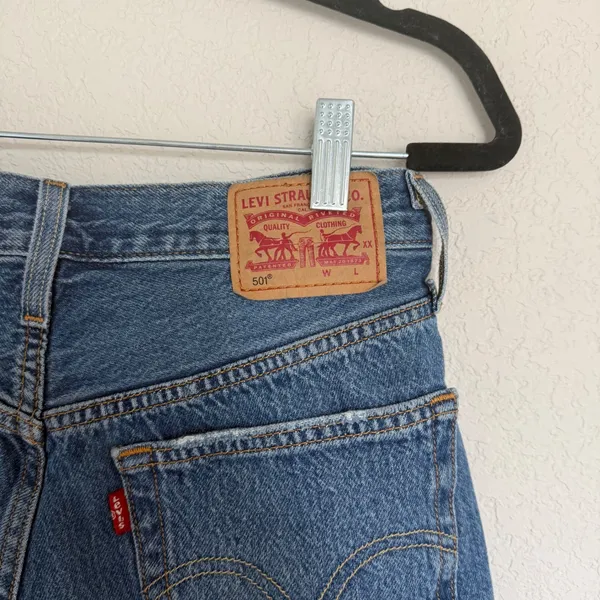 Levis 501 Original High Rise Cutoff‎ Denim Shorts Distressed Blue 26 Summer Jean - Image 3