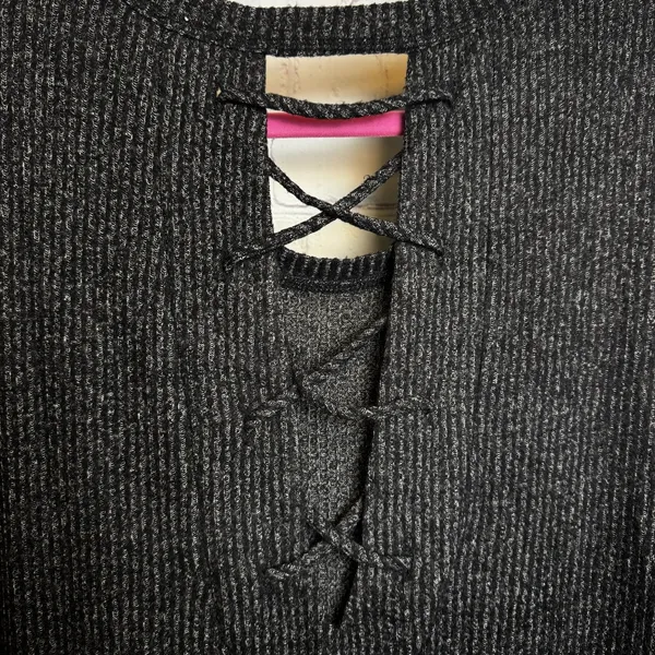 BKE Oversized charcoal long line tunic top size XL cutout crossover in back - Image 4