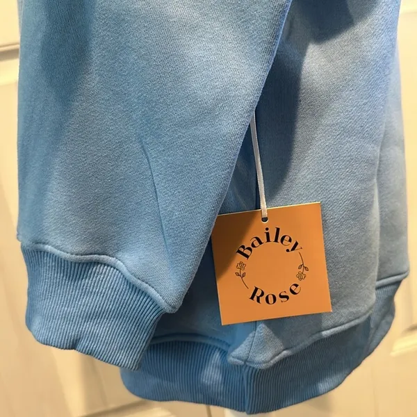 Bailey Rose Medium Embroidered‎ “Malibu Athletics” Blue Crewneck Pullover - Image 8