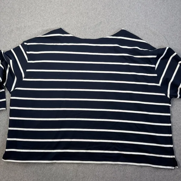 Old Navy Women's 3X Plus Size Navy Blue White Stripe 3/4 Sleeve Boat Neck Top - Image 8