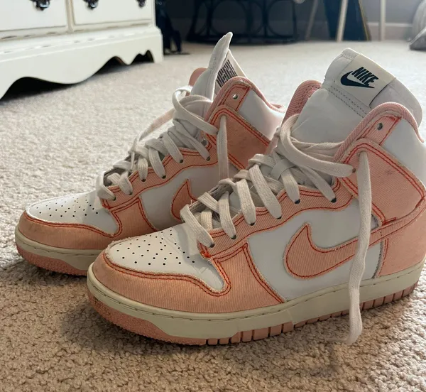 Nike Women’s Dunk High 1985 “arctic orange” - Image 2