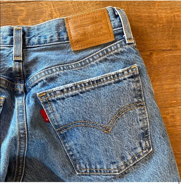 NWOT Levi’s Middy Straight Jeans - Image 7