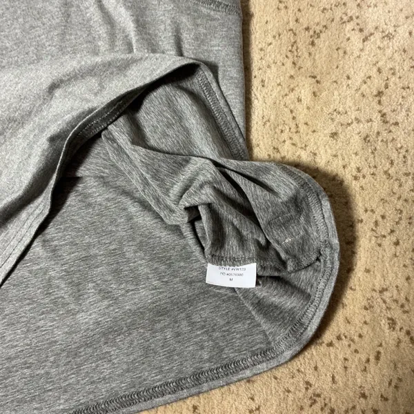 Vuori Activewear Energy Tank Top Women Medium Grey Heathered High Neck VW123 - Image 4
