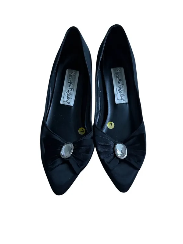 DIANE VON FURSTENBERG Vintage Black Bow Kitten Heels Size 7 - Image 9