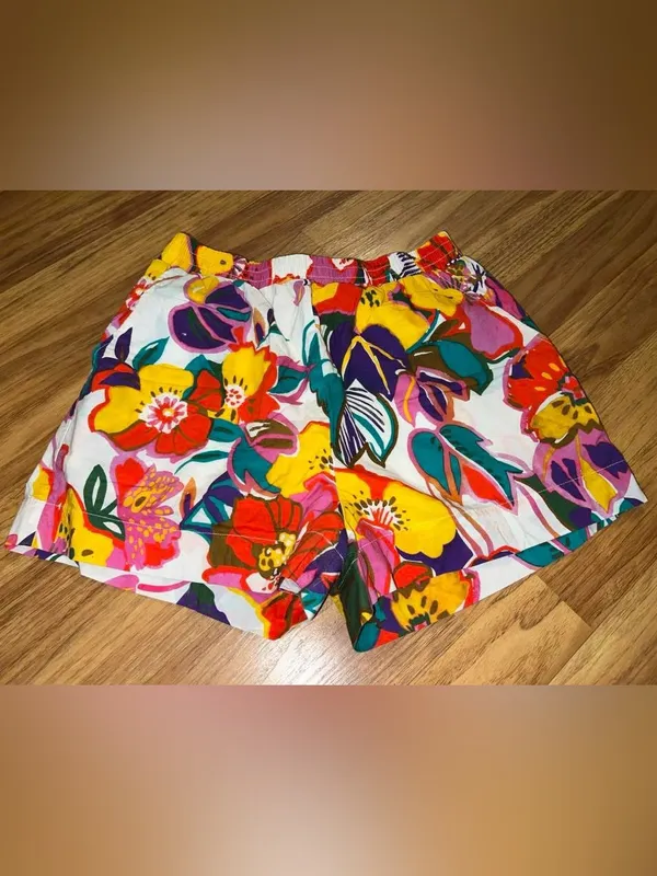 entro Floral High-Waist Shorts — Cream Multi - Image 2