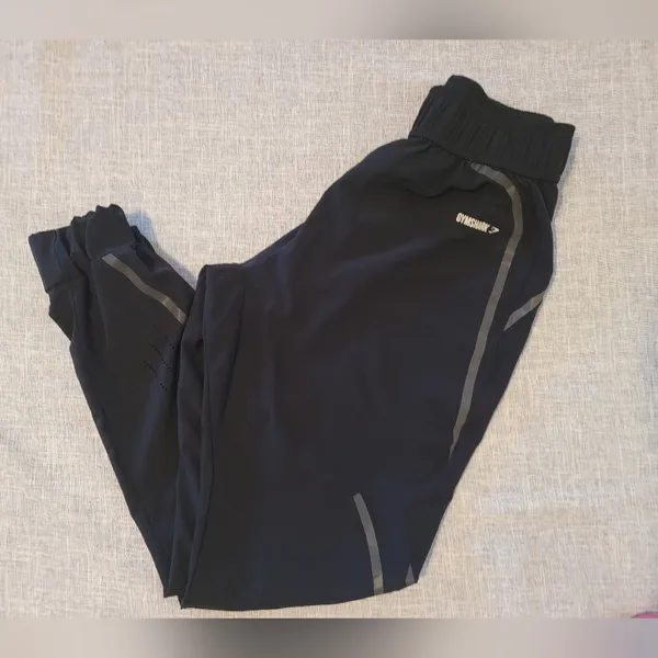 GYMSHARK - Image 2
