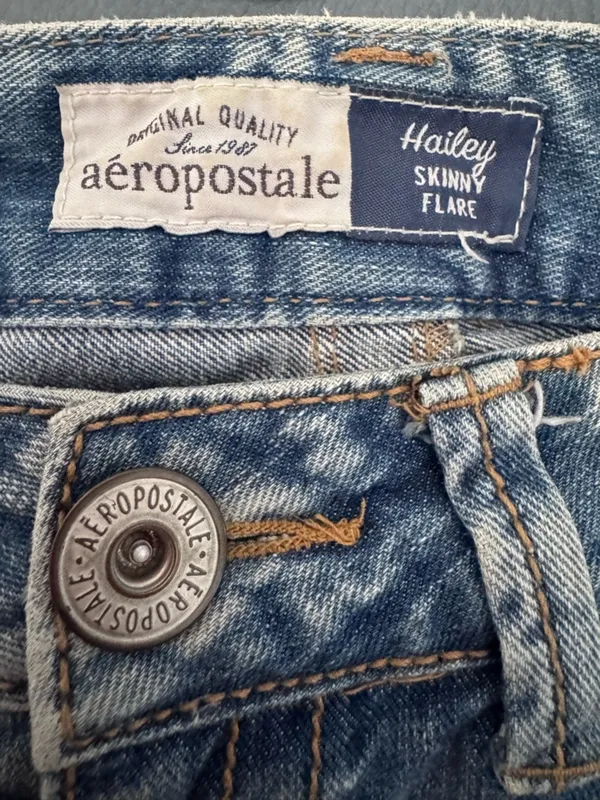 90’s Y2K Aeropostale Low Rise Hailey Flare Light Blue Ripped Flare Jeans - Image 2