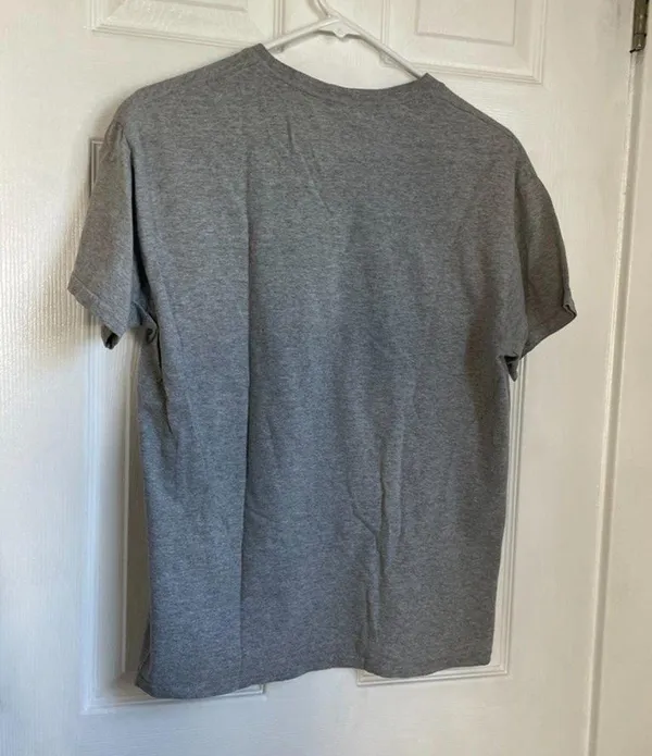 Welles Park baseball graphic tshirt size medium - Image 3