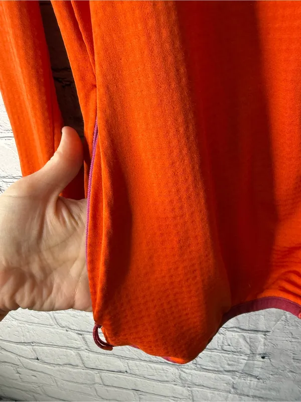 cotopaxi otero Women's Bright Orange Jacket with Purple Chest Pocket size XL - Image 5