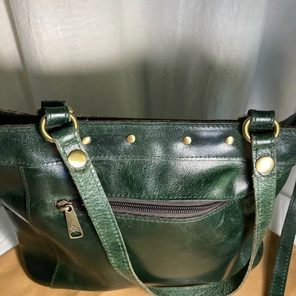 VNTG PATRICIA NASH STYLE P82806 Dark Green Leather Crossbody with Dust bag - Image 9