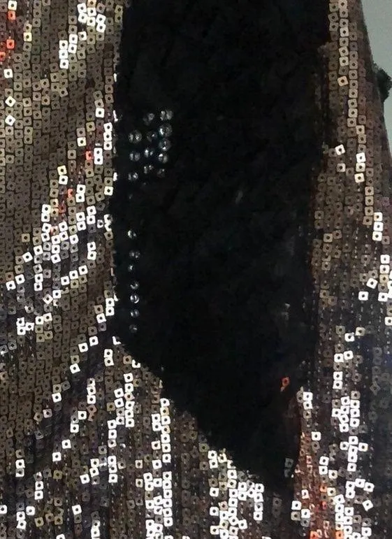 Elsey gold sequin tank. Size small - Image 2