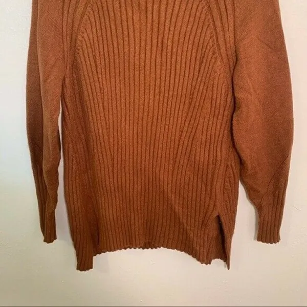 7Modifier‎ Mock Neck Sweater Tan Rust Ribbed Front Brown - Image 4