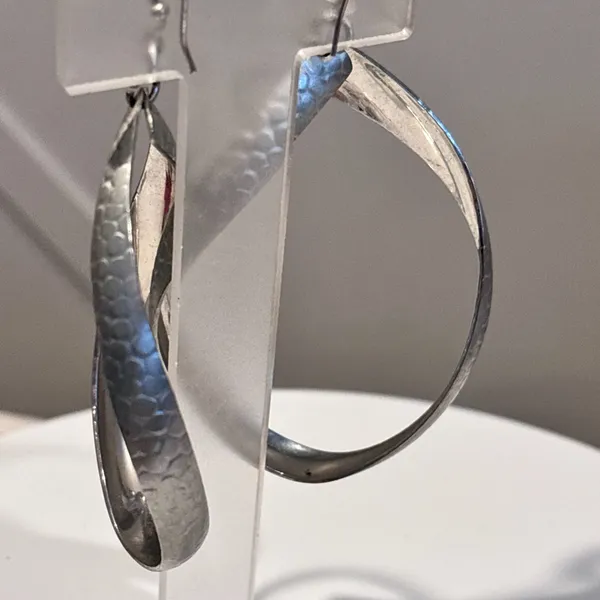 Silver Marquise Hammered Twirl Earrings - Image 3