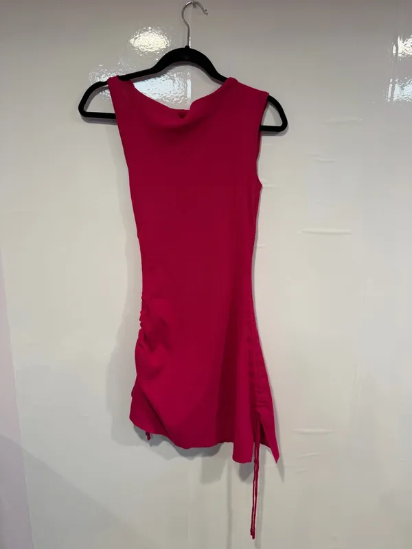 NWT White‎ Fox worth it knit mini dress in berry - Image 3