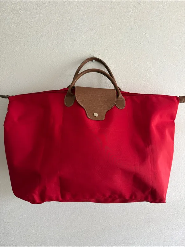 Unbranded Red Tote Handbag with Brown Trim - Classic Women’s Carryall - Image 6