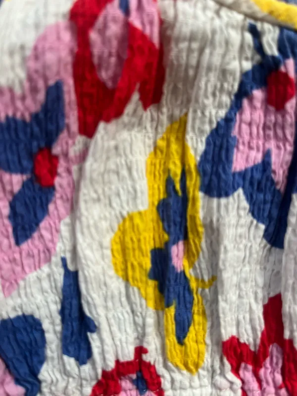 Kate Spade White Blue Floral Smocked Scoop Neck Puff Sleeve Cotton Blouse Size M - Image 3