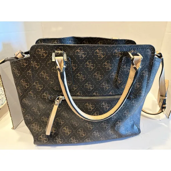 GUESS brown logo-print satchel with contrasting beige top handles - Image 9