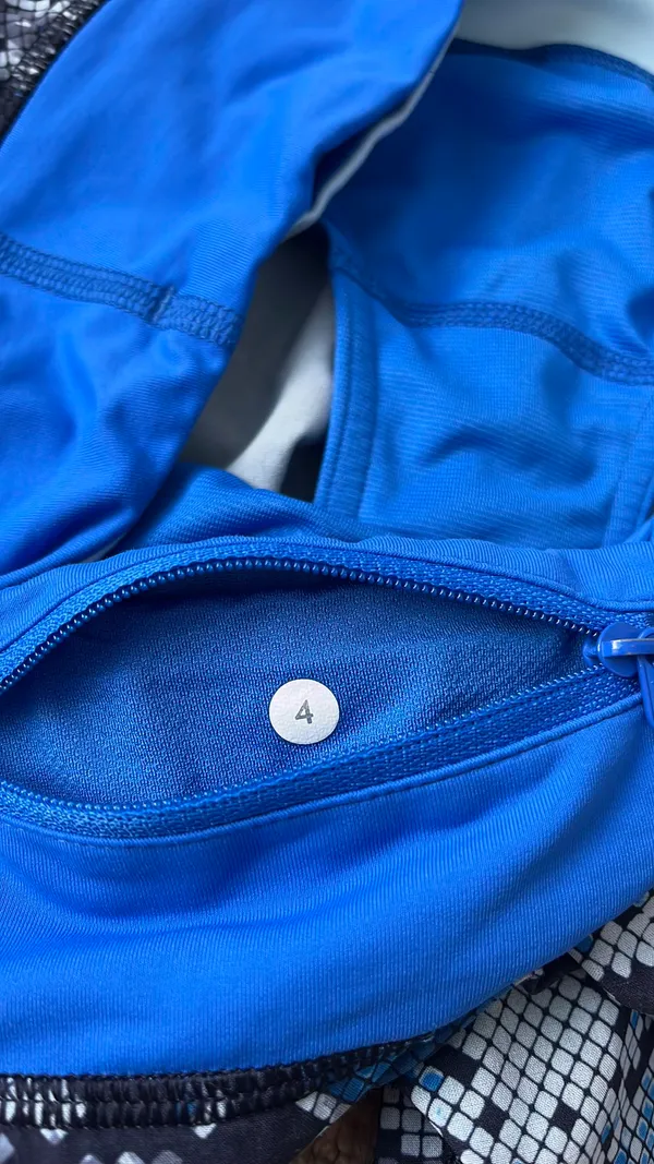 Lululemon Speed Up Low-Rise Shorts 2.5” - Image 4