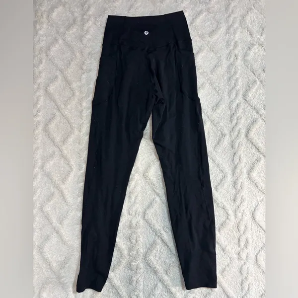 Halara leggings small - Image 4