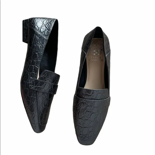 NEW Vince Camuto VV-Zally Square Toe Crocodile embossed Loafer Black - Image 3
