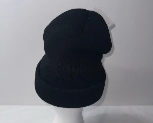 Black mossy oak beanie  - Image 3