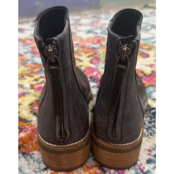 SPERRY Maya Belle Leather Back Zip Ankle Boots Textured Black Size 7.5 - Image 4
