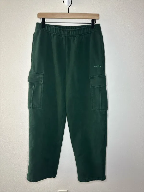 Aritzia Cozy Sweatfleece Mega fit Cargo wide leg Sweatpants dark green size M - Image 11