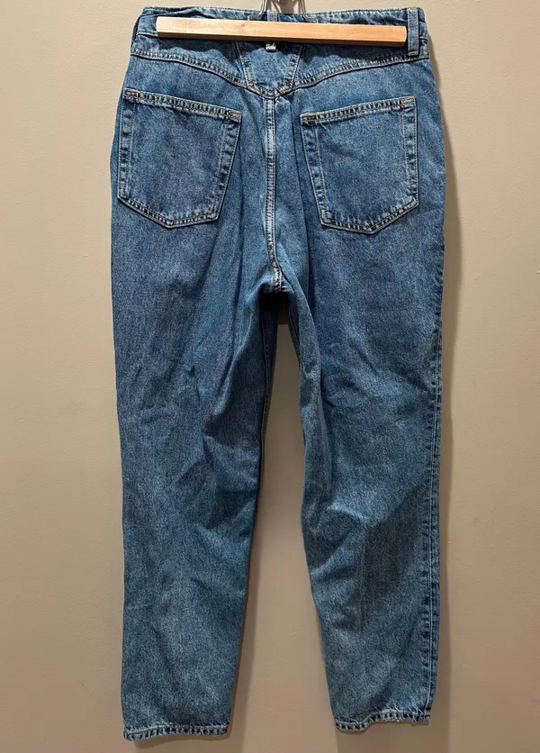 Mom Jeans - Image 2