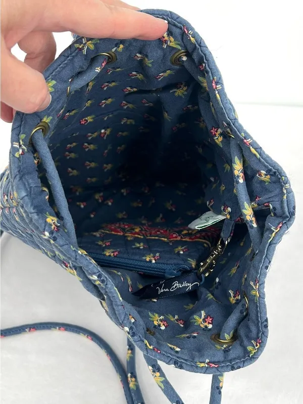 Vintage Vera Bradley Ditty Bag Provencal Blue Quilted Cotton Drawstring Backpack - Image 4