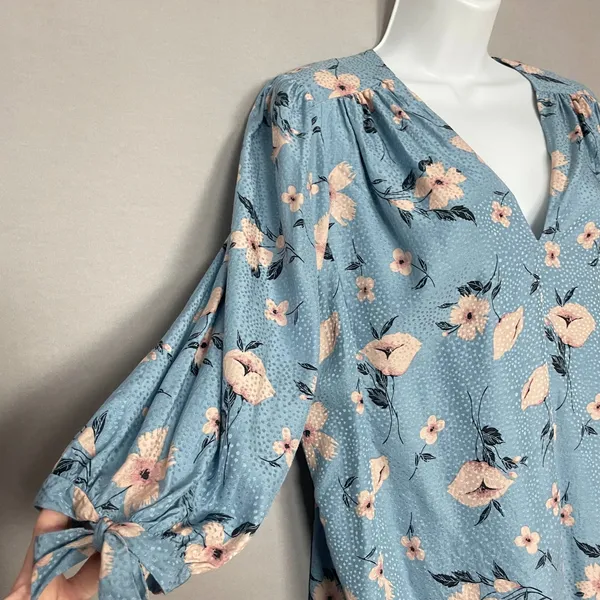 Rebecca Taylor Daniella Floral Blouse Dot Pattern Blue V-Neck Top Tie Cuff Women - Image 15