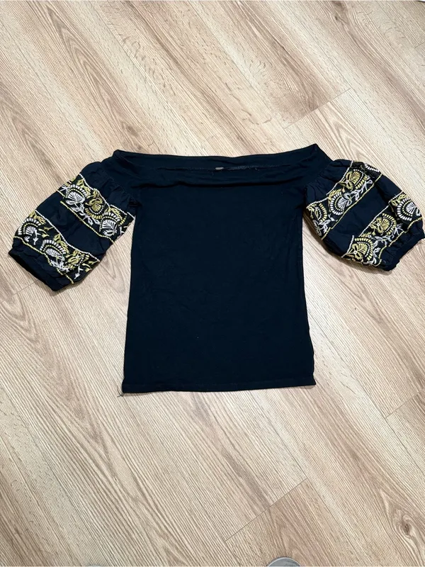 Free‎ People Black Off-Shoulder Crop Top with Gold Embroidered Puff Sleeves - Image 2