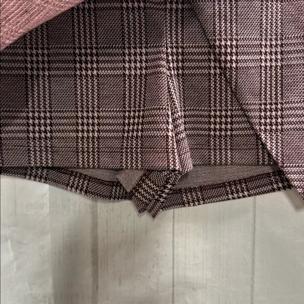 Altar'd State NWT Burgundy Plaid Mini Skort - Image 3