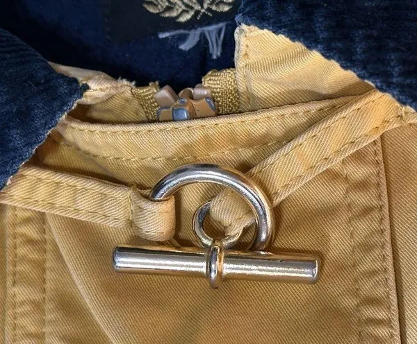 Les Deux Ancres Vintage Women’s L Tan Navy Blue Corduroy Gold Toggle Barn Jacket - Image 6