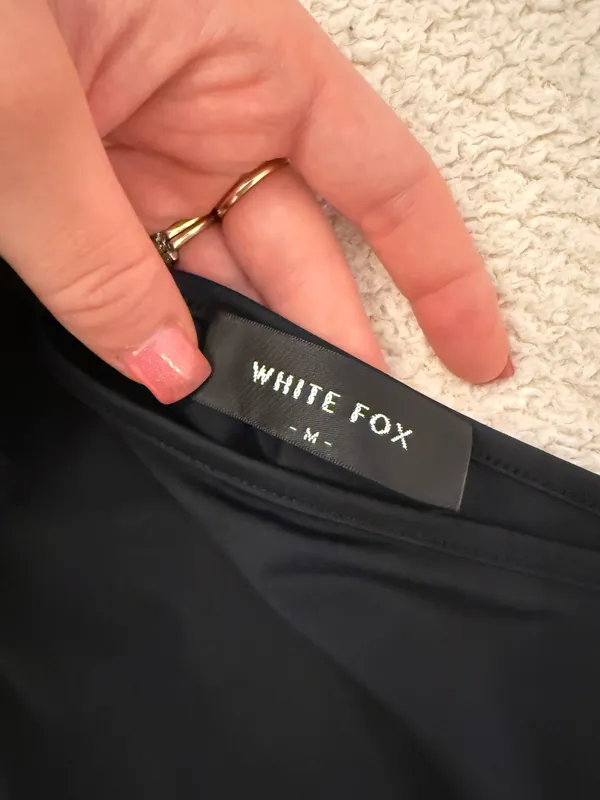 White Fox Boutique Top Black Crop Off-Shoulder - Image 3