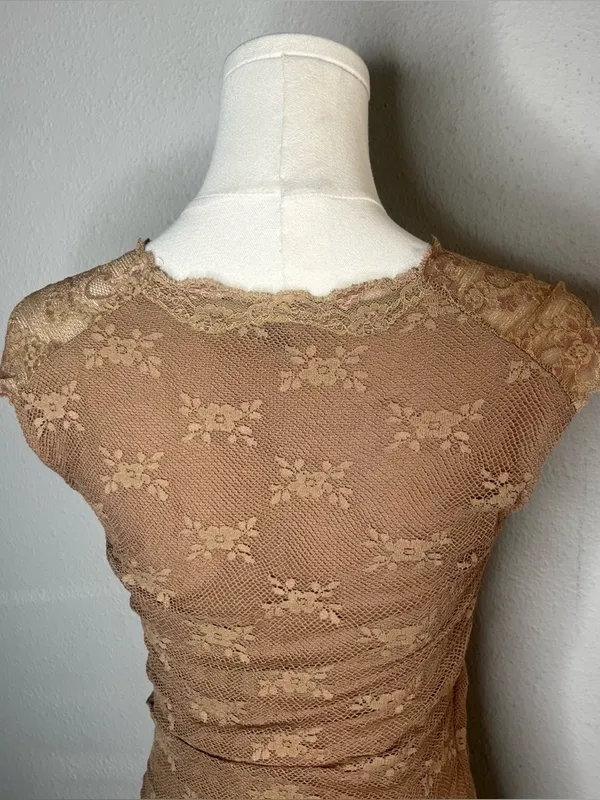 Y2K Ann Ferriday Tan Floral Mesh Lace Surplice Sleeveless Fairycore Blouse - Image 4