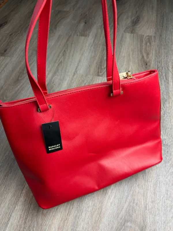 NWT Badgley Mischka Red Tote Bag Gold Logo Large Satchel $129 MSRP - Image 4