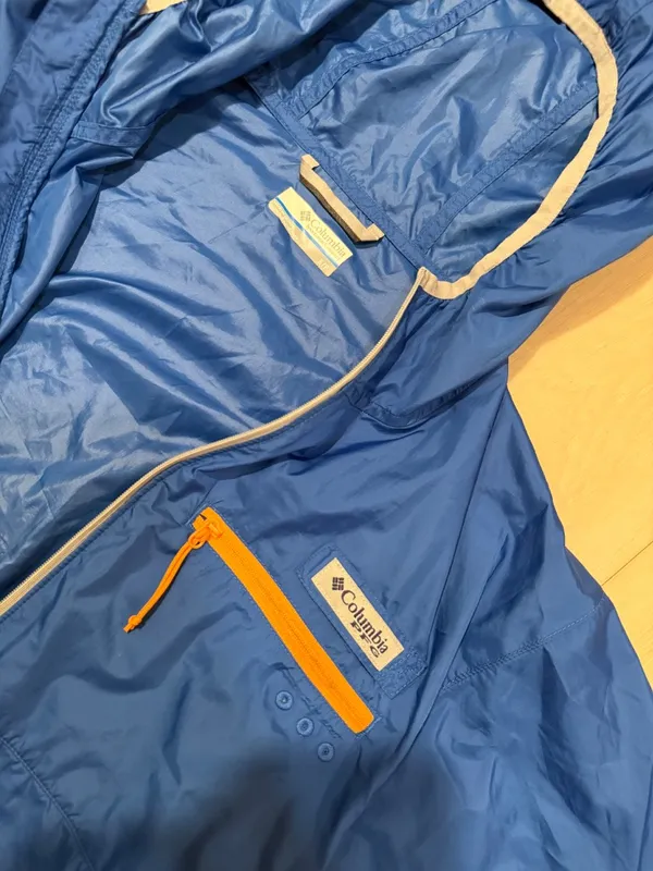 Columbia PFG Light Weight Jacket Windbreaker Women's Size Small - Image 2