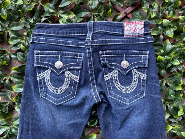 True Religion Jeans Size 28 Dark Wash - Image 3