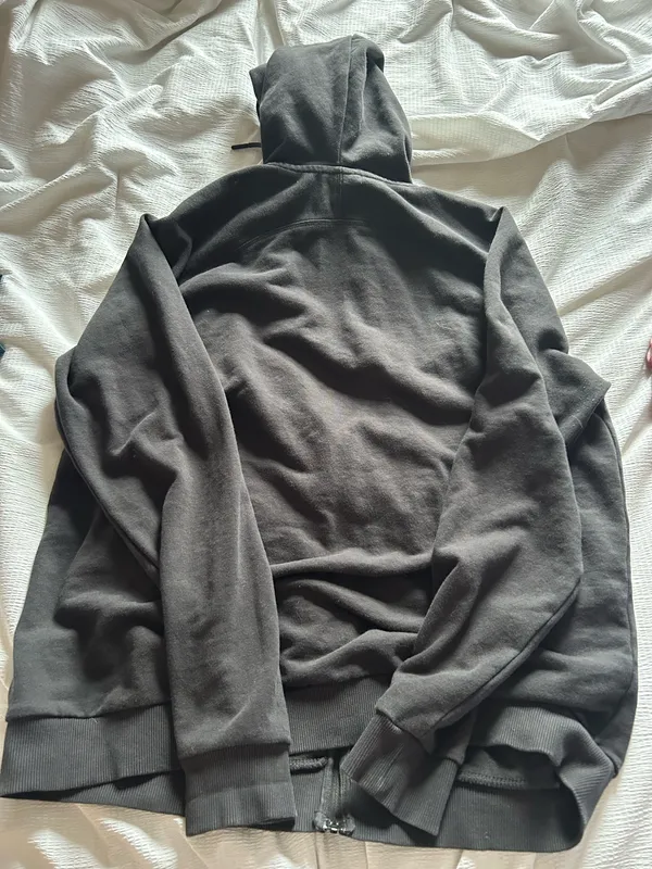 Gymshark Zip-Up Hoodie - Image 4
