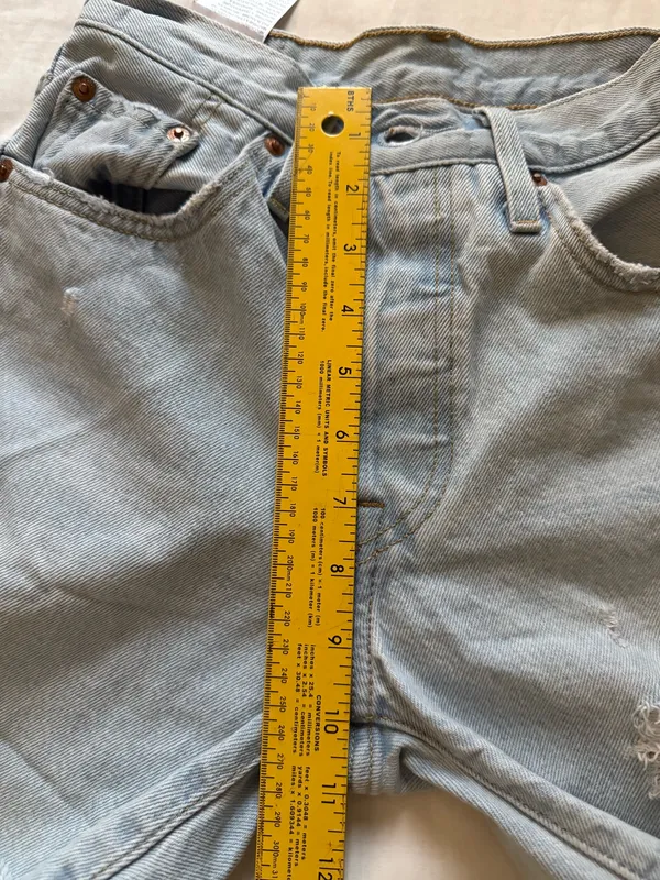 501 Levi’s Shorts High-Rise Premium Denim - Image 11