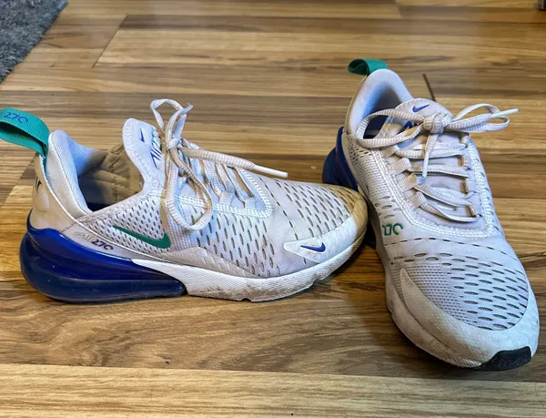 Air Max 270 Shoes - Image 2