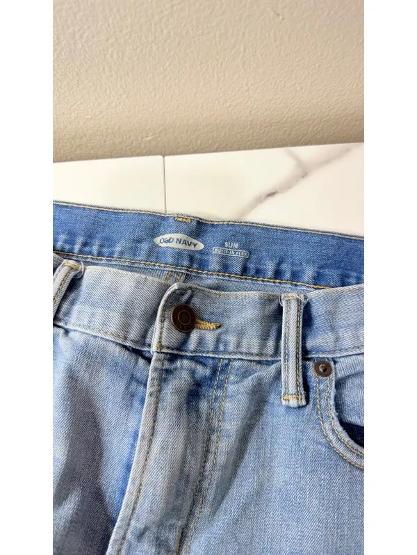 Size Old Navy Slim Bootcut Jeans - Image 2