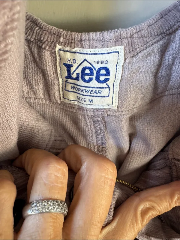 Free People X Lee Vintage Factory Flare Corduroy Overalls mauve Sz Medium - Image 8