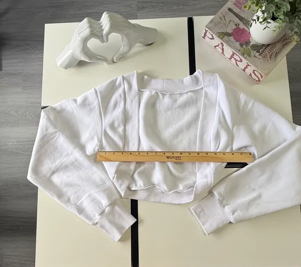 White Cropped Open-Front Shrug Sweatshirt with Thumbholes - Size S - Image 6