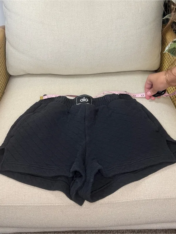 Alo Yoga Quilted Arena Boxing Short 2" Size XXS - Image 7