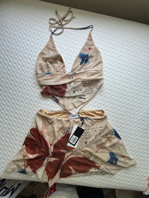 White Fox Boutique Skirt Set - Image 2